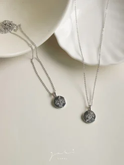 Baby's Breath Pendant Necklace - Silver