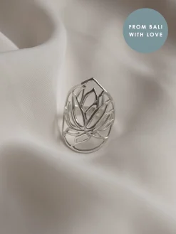 BULAN (Lotus) Ring // GABI EXCLUSIVE
