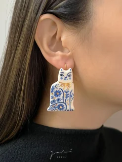 Ceramic Handpainted Cat Earrings with Flowers - Silver/Blue