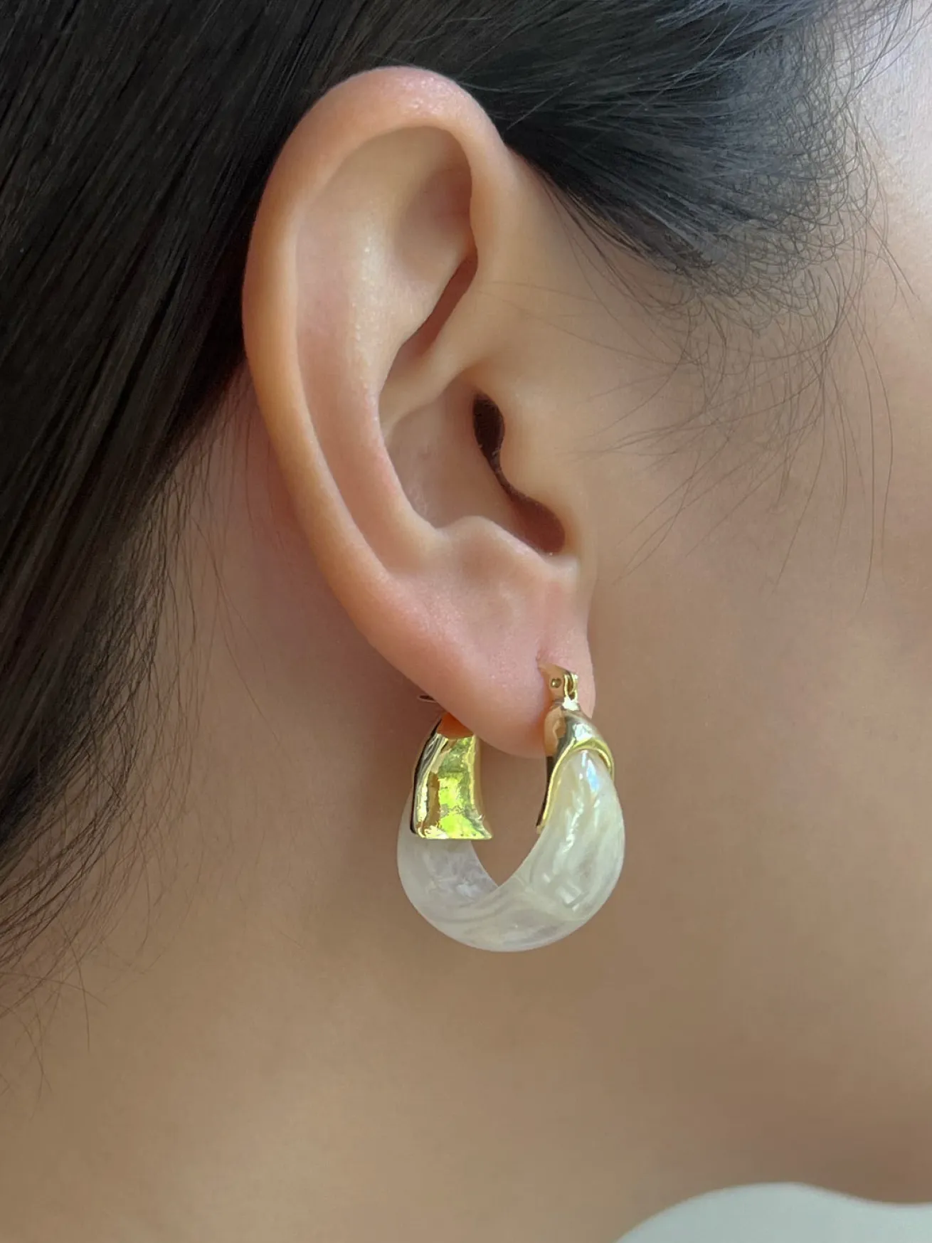 Chunky Cradle Hoops - White