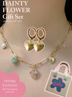DAINTY FLOWER Heart Lockets Gift Set