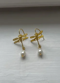 Dragonfly Teardrop Pearl Earrings