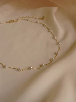 EDRIE Pearl Necklace