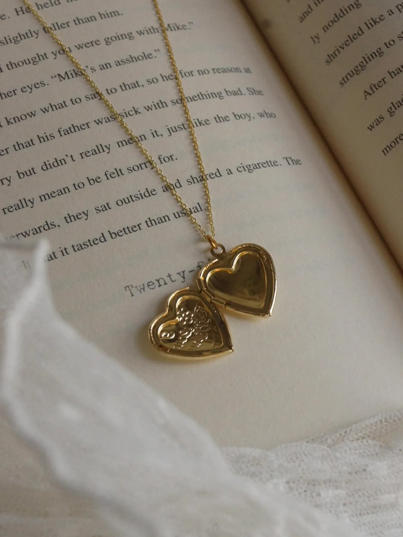 EMMA Locket Necklace