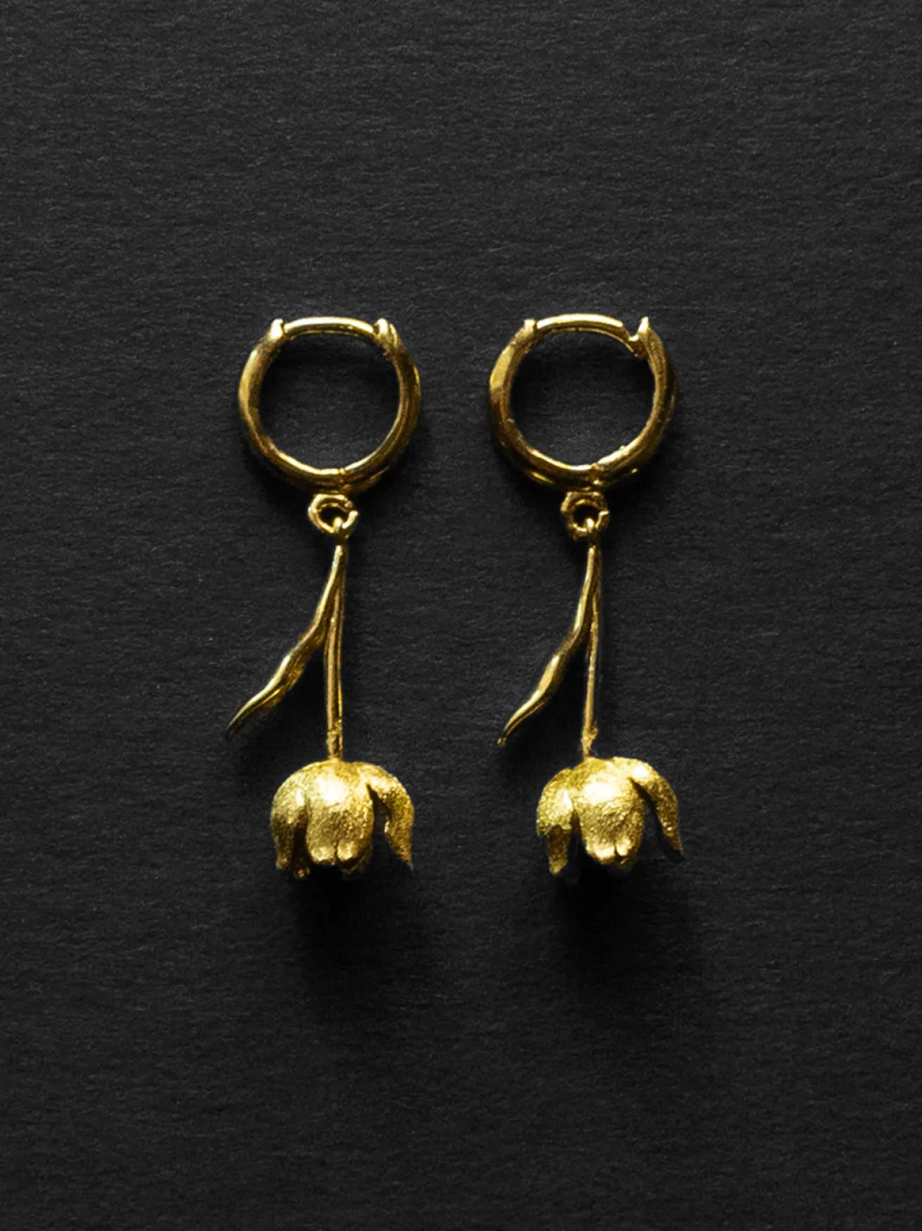Flower Dangle Huggies - Gold