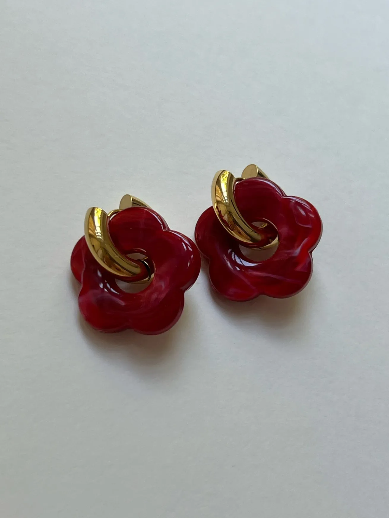 Flower Donut Hoops - Marbled Red