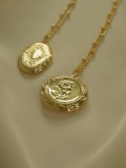 Flower Locket Necklace *14K Gold-plated