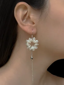 Fortuna Pearl Dangling Earrings