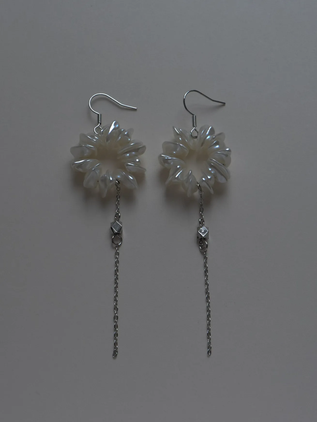 Fortuna Pearl Dangling Earrings