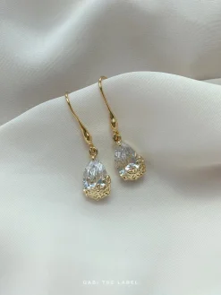 Freyja Drop Earrings