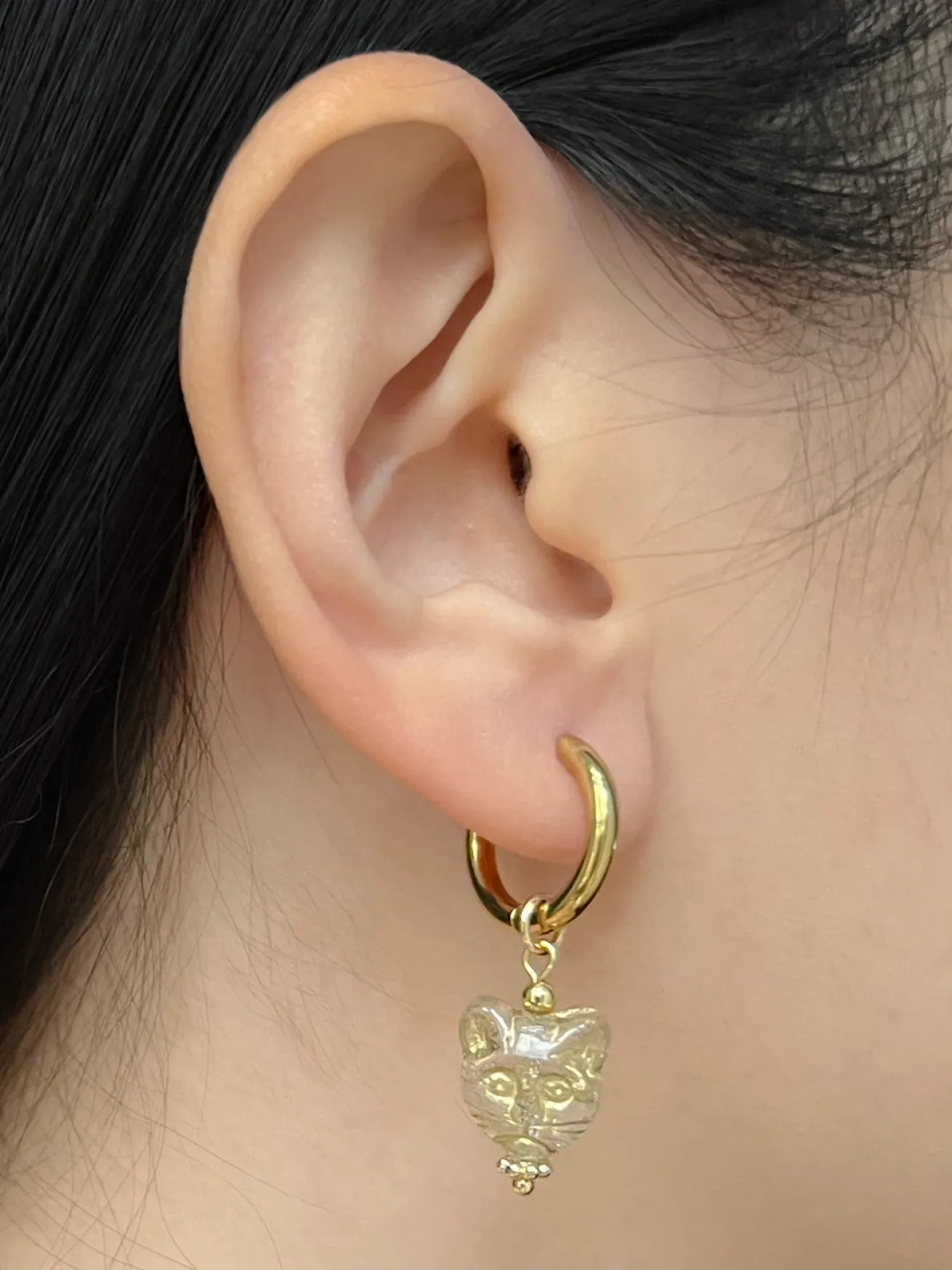 Glass Carved Cat Hoops - Clear