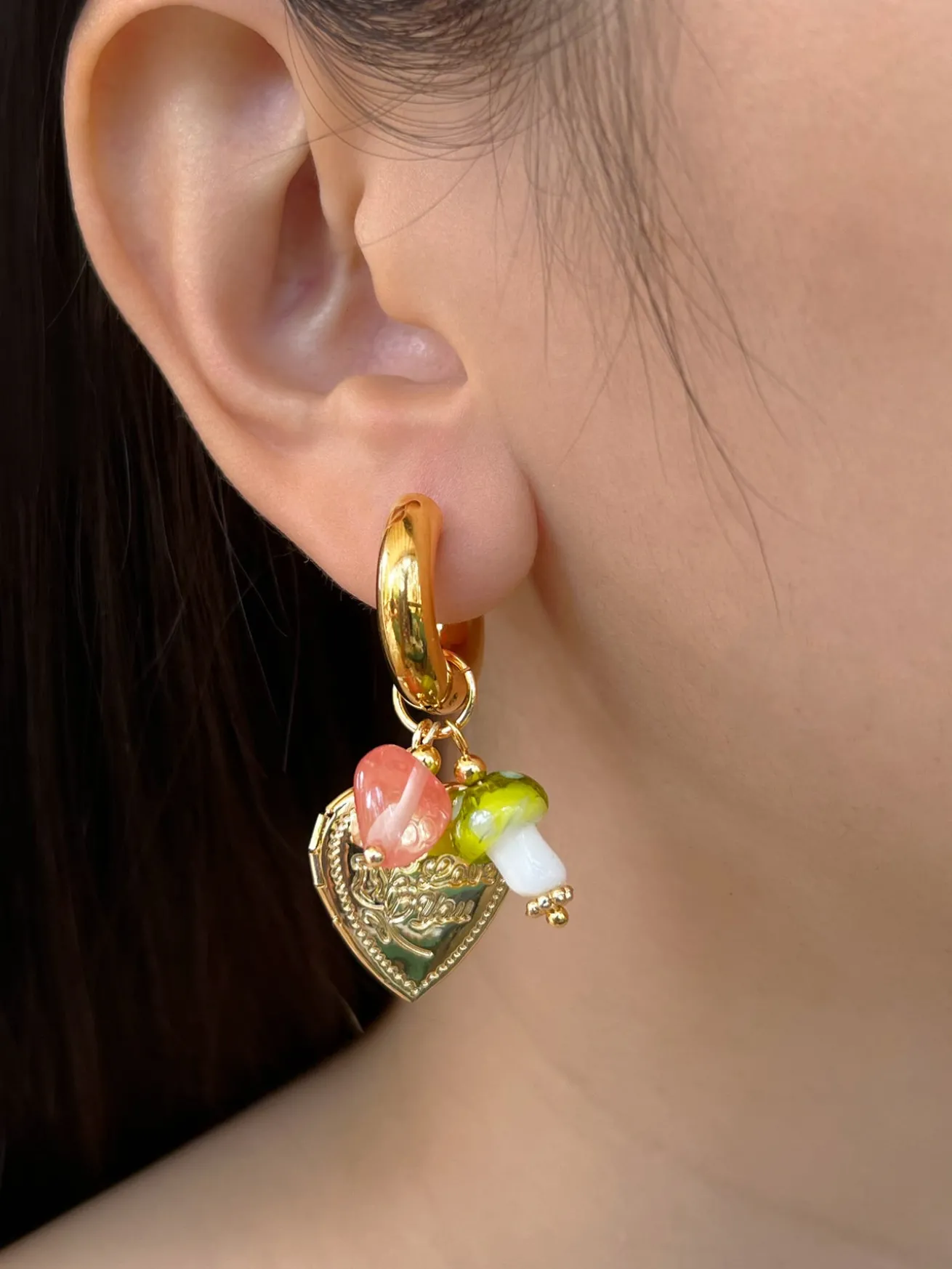 Heart Locket Chunky Hoops - Green Mushroom/Watermelon heart crystal