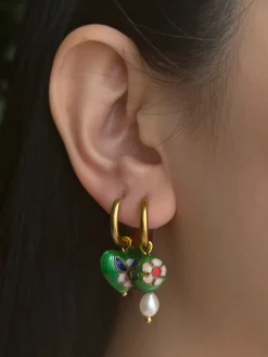 Heart-shaped Green Flower Cloisonne Mismatched Hoops