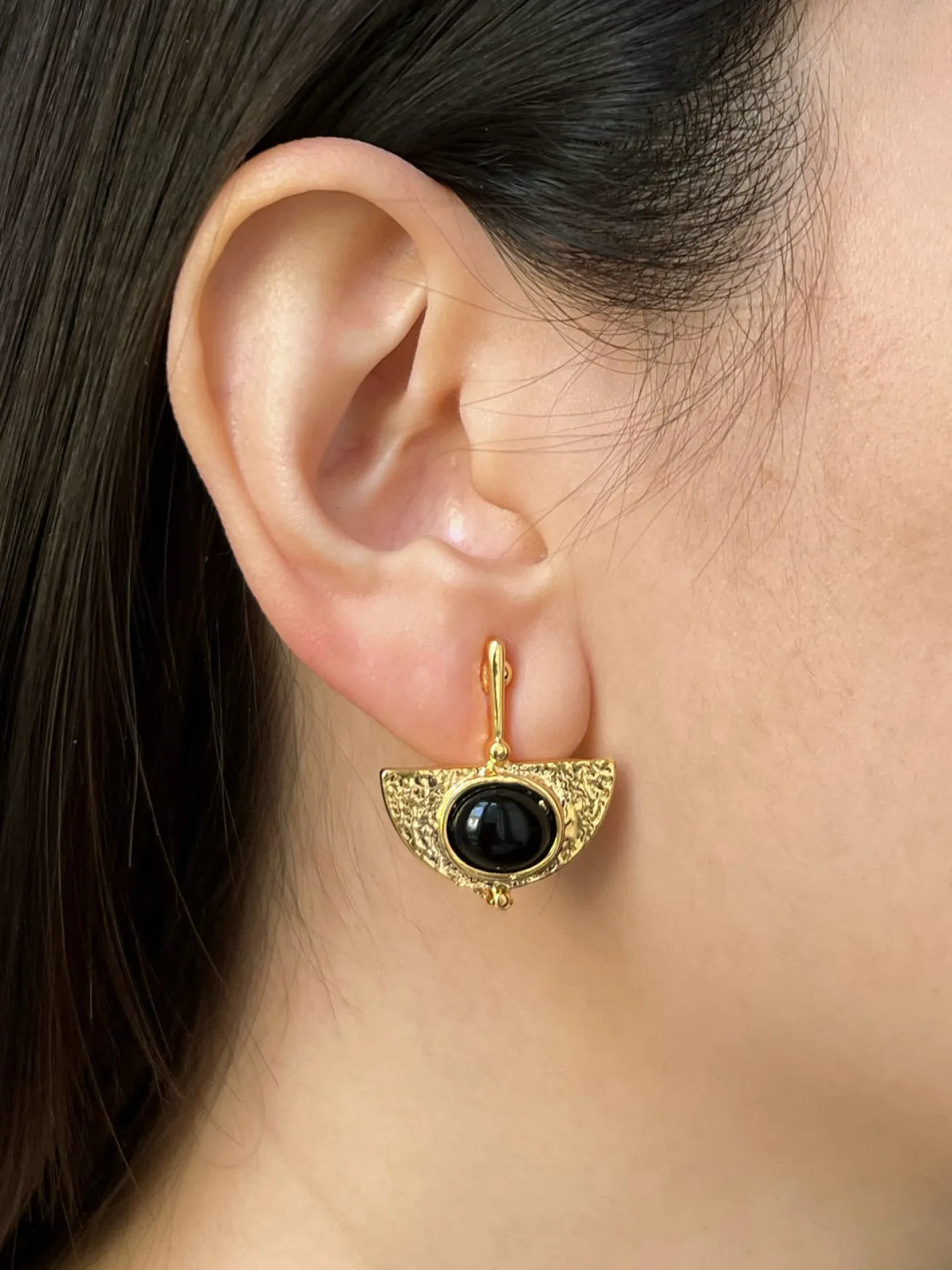 Heirloom Earrings - Black