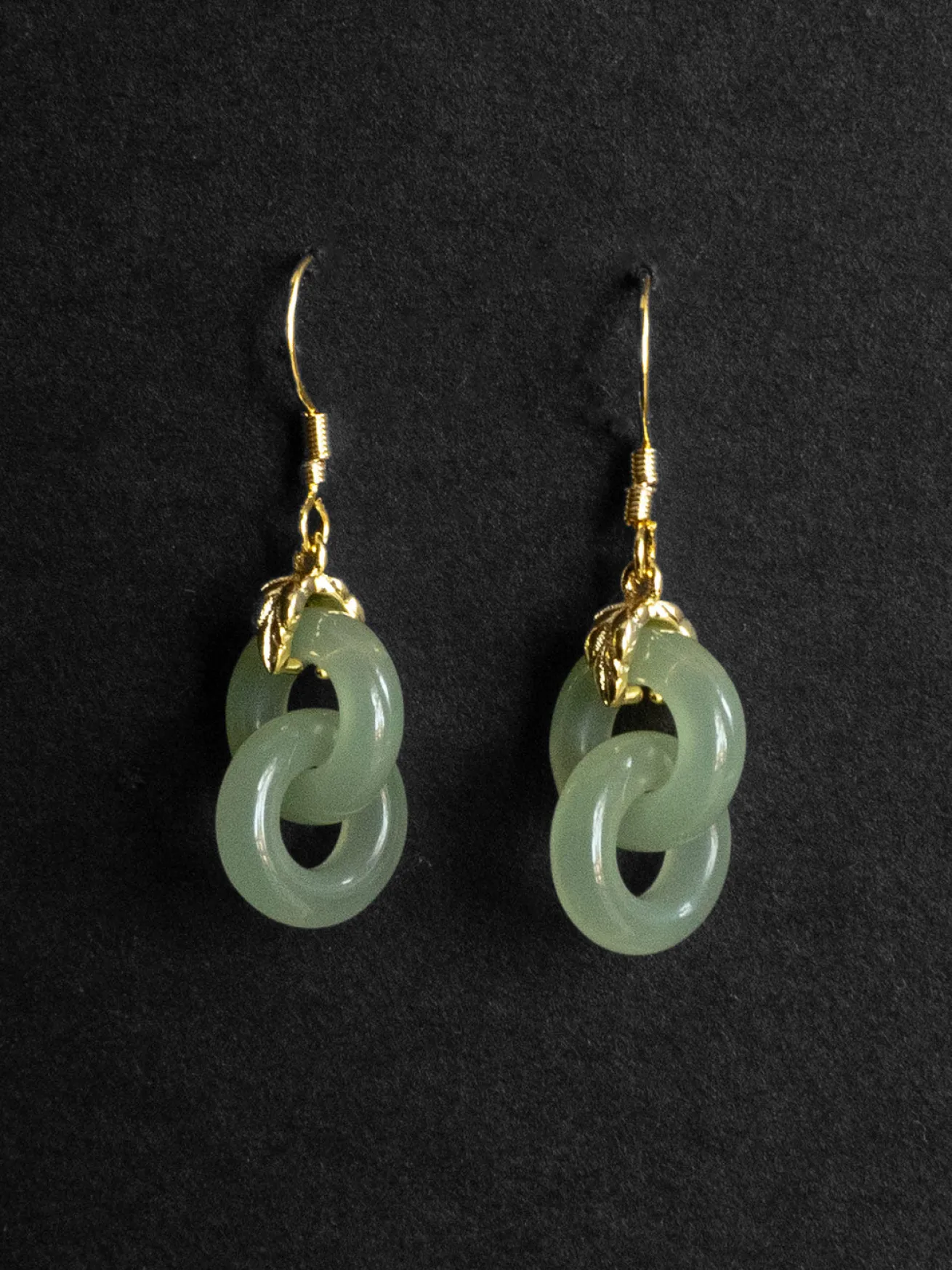 Intertwined Jade Donuts Earrings