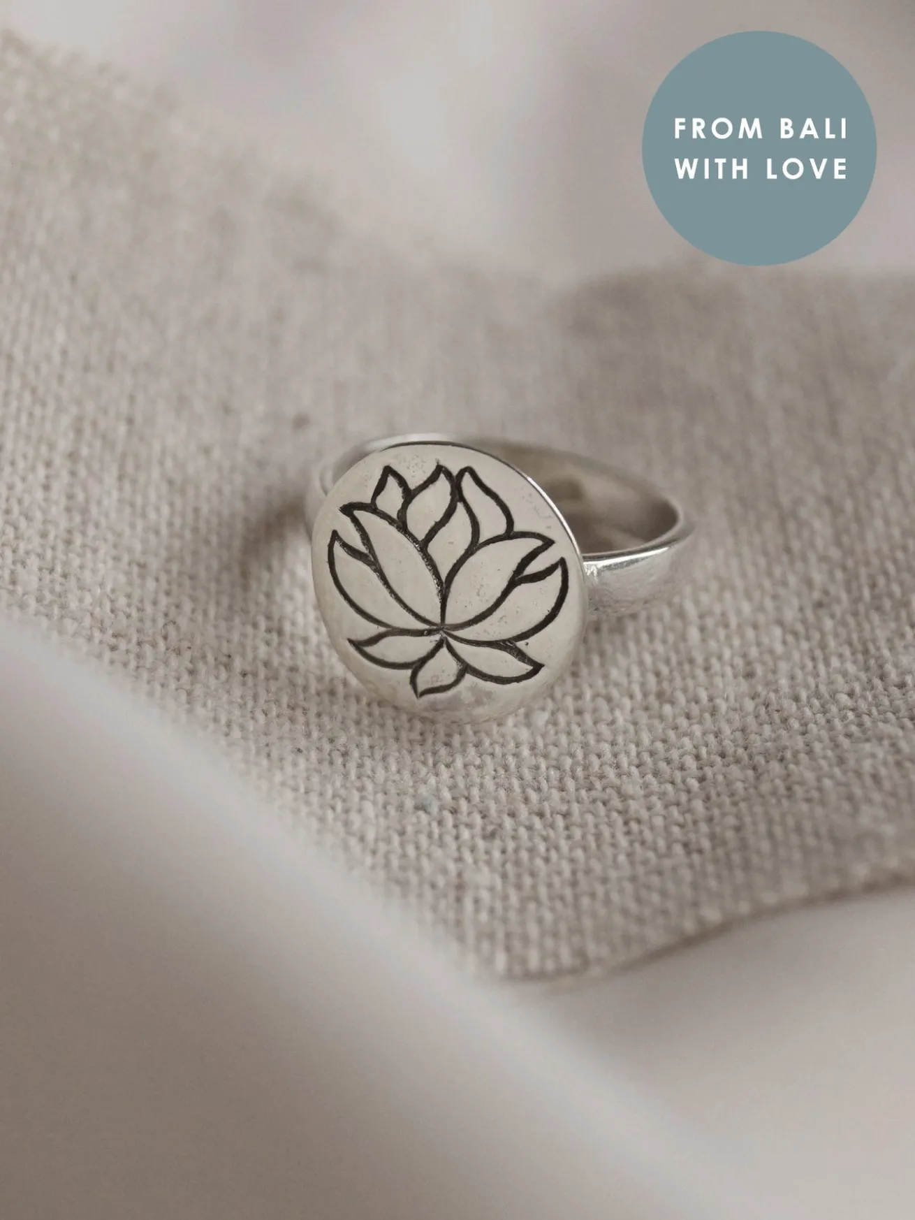 LOTUS Pendant Ring // GABI EXCLUSIVE