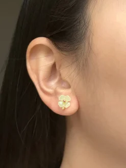 Lucky Clover Jade Earstuds - Light Green
