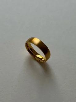 Matte Essential Gold Ring - 5mm
