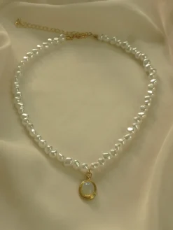 Nefertari's Pearl Necklace