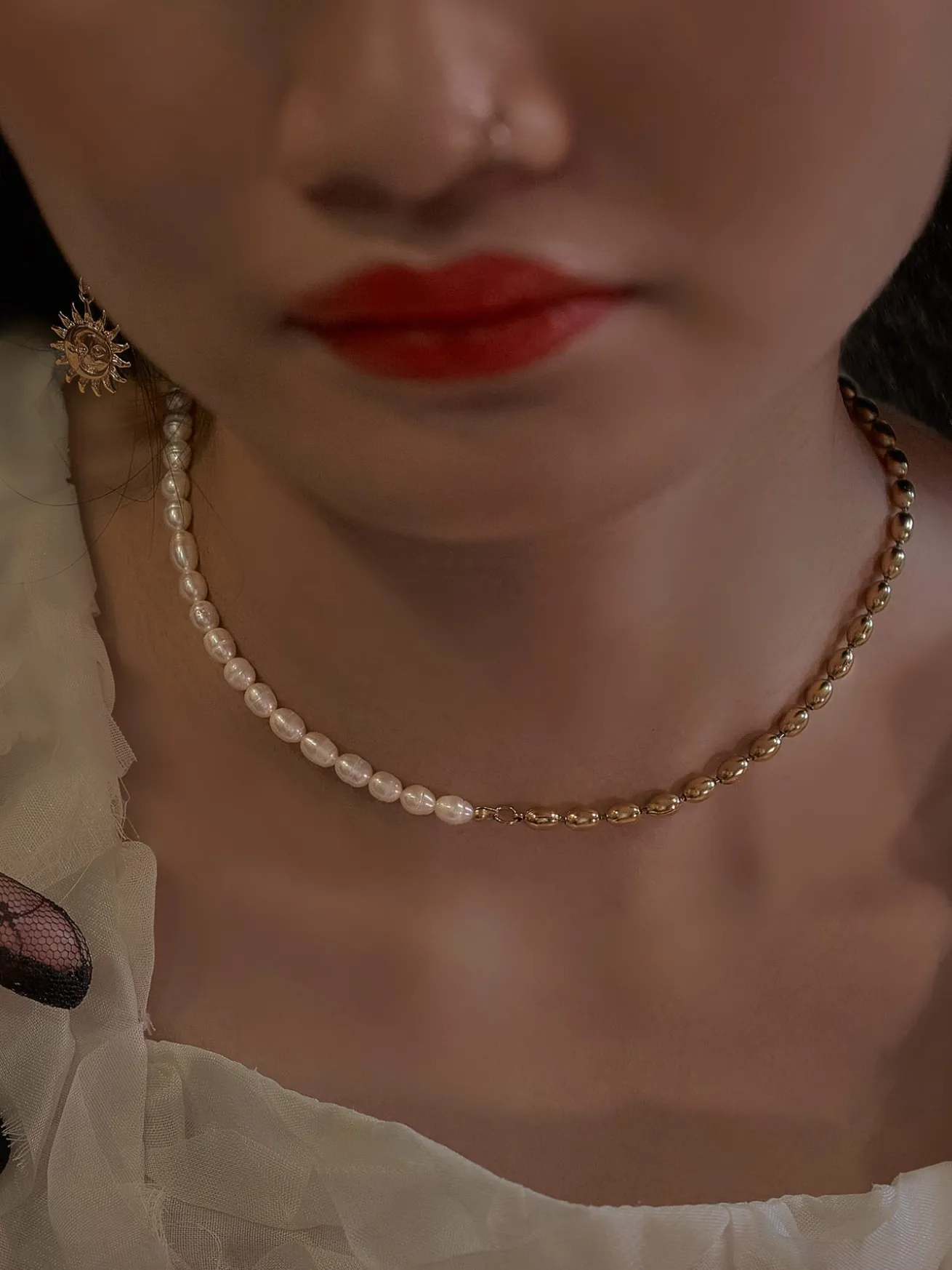 Pearl and Gold Duality Necklace