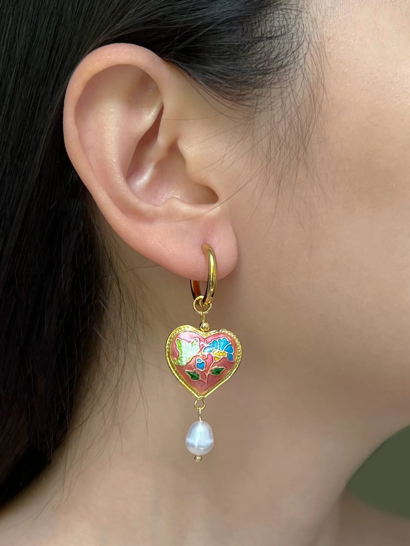 Pink Cloisonne Heart Dangling Earrings with Pearl