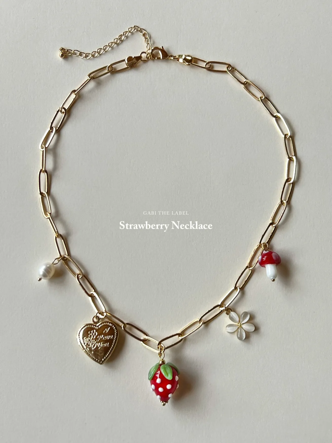RED STRAWBERRY MILKSHAKE Gift Set