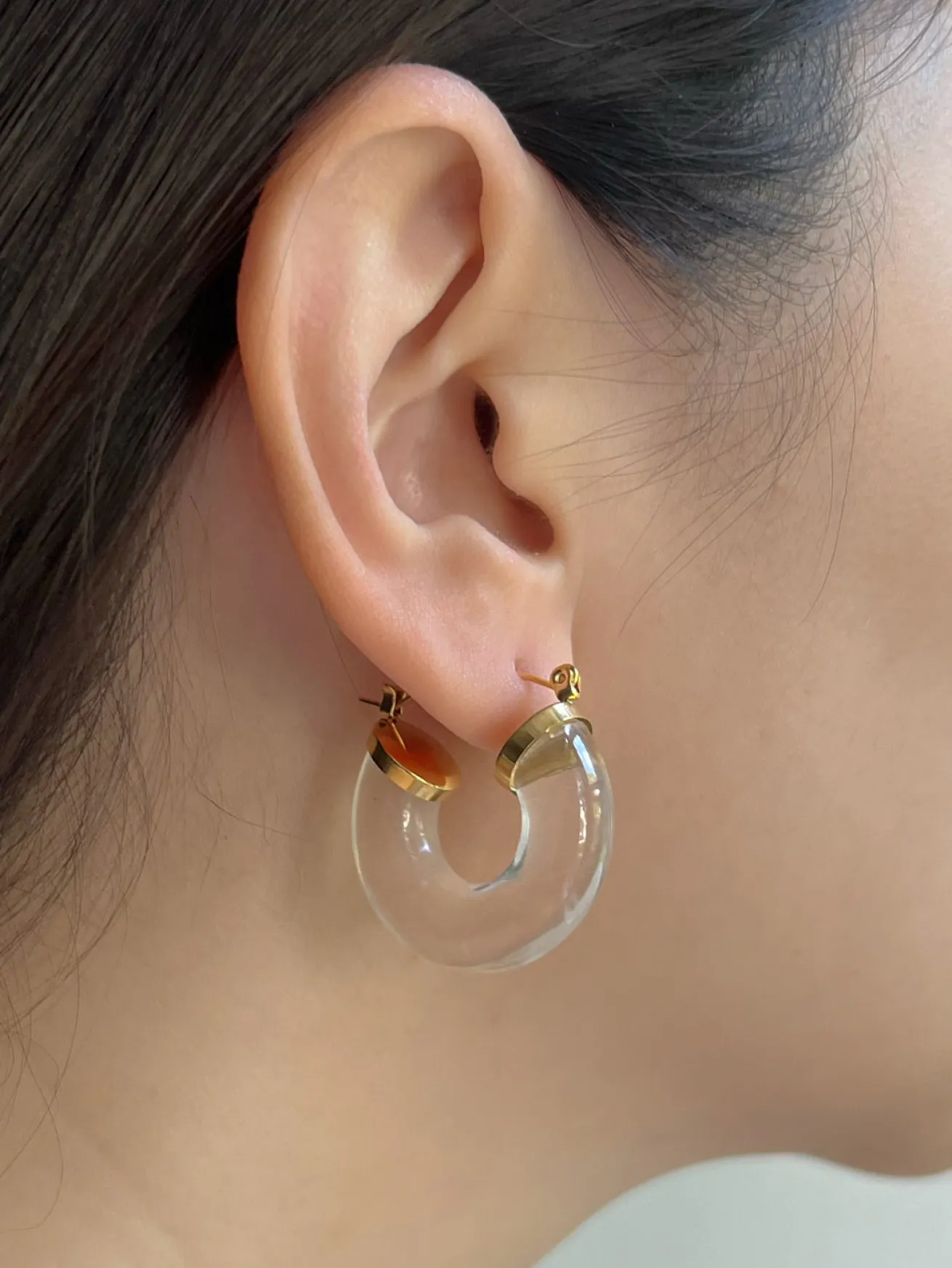 Round Resin Hoops - Clear