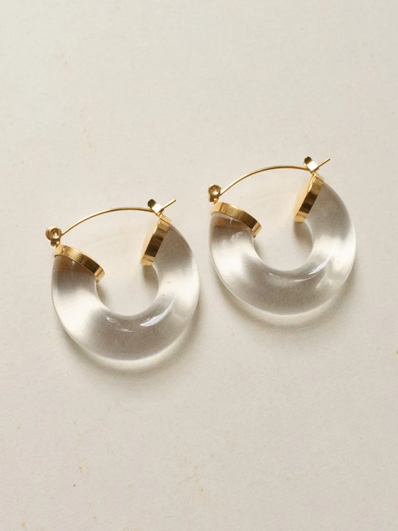 Round Resin Hoops - Clear