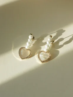 Shell Heart with Pearl Earrings