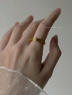 Sibyl Ring