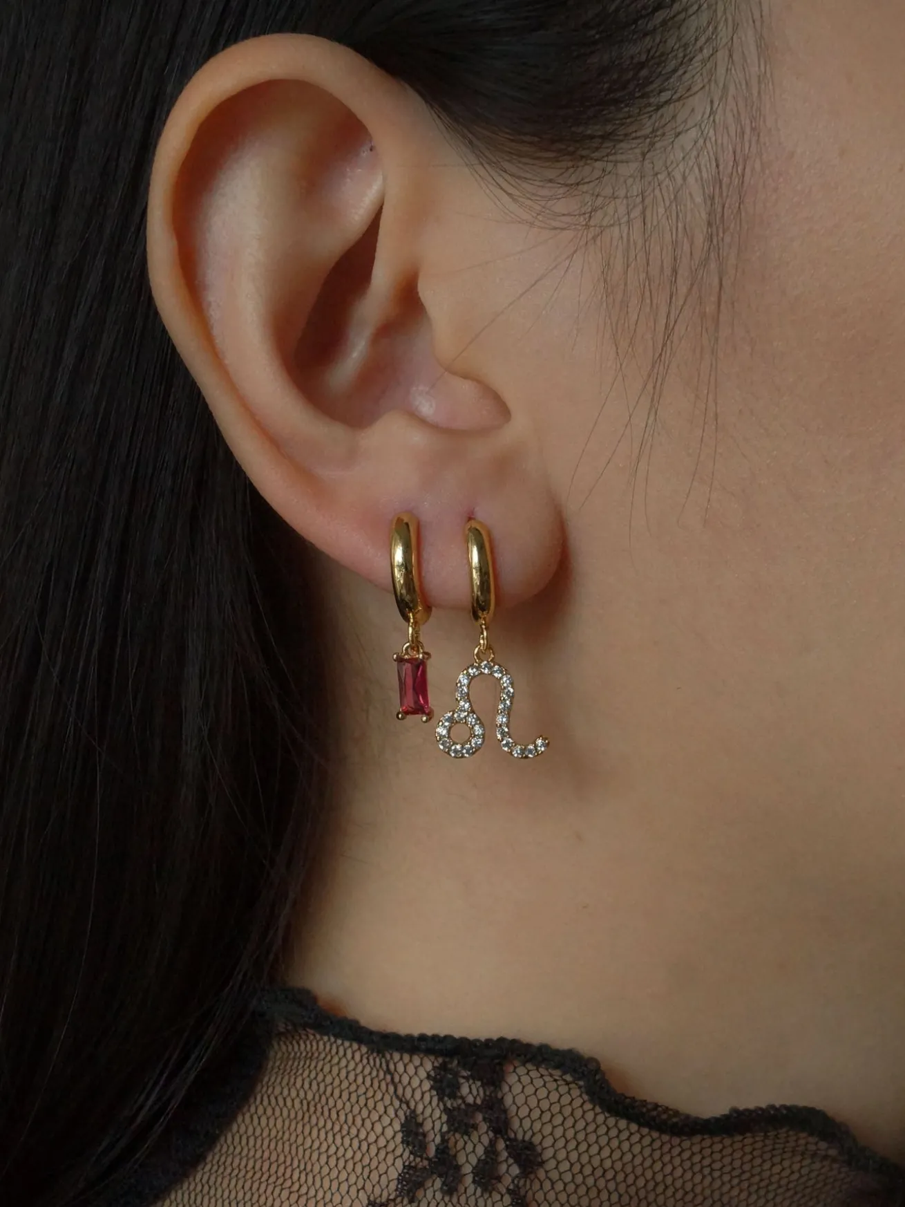 Sparkle Horoscope Huggies *18k Gold-plated