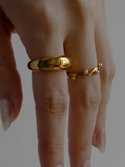 Wavy Sea Ring - Pearl